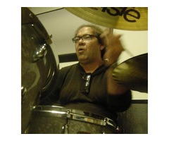 BATERISTA Y CAJÓN, SE OFRECE PARA TRABAJOS Y GRABACIONES