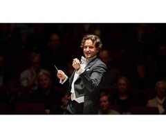 Orquesta Filarmónica de Luxemburgo y su director titular, el valenciano Gustavo Gimeno, actuarán el 
