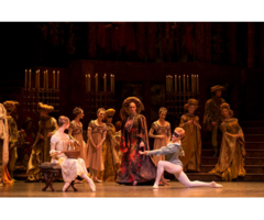 Los bailarines del Royal Ballet de Londres presentan la temporada de directos en cine del Royal Oper