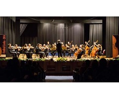 El CNDM apuesta por la música actual en Santiago de Compostela y Badajoz