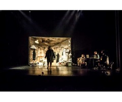 Chevi Muraday y su compañía Losdedae en el Teatro Español