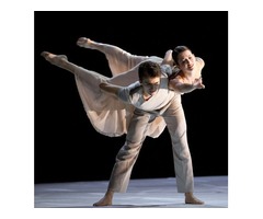 Sasha Waltz & Guests danza alrededor de Stravinsky, Debussy y Berlioz en el Teatro Real